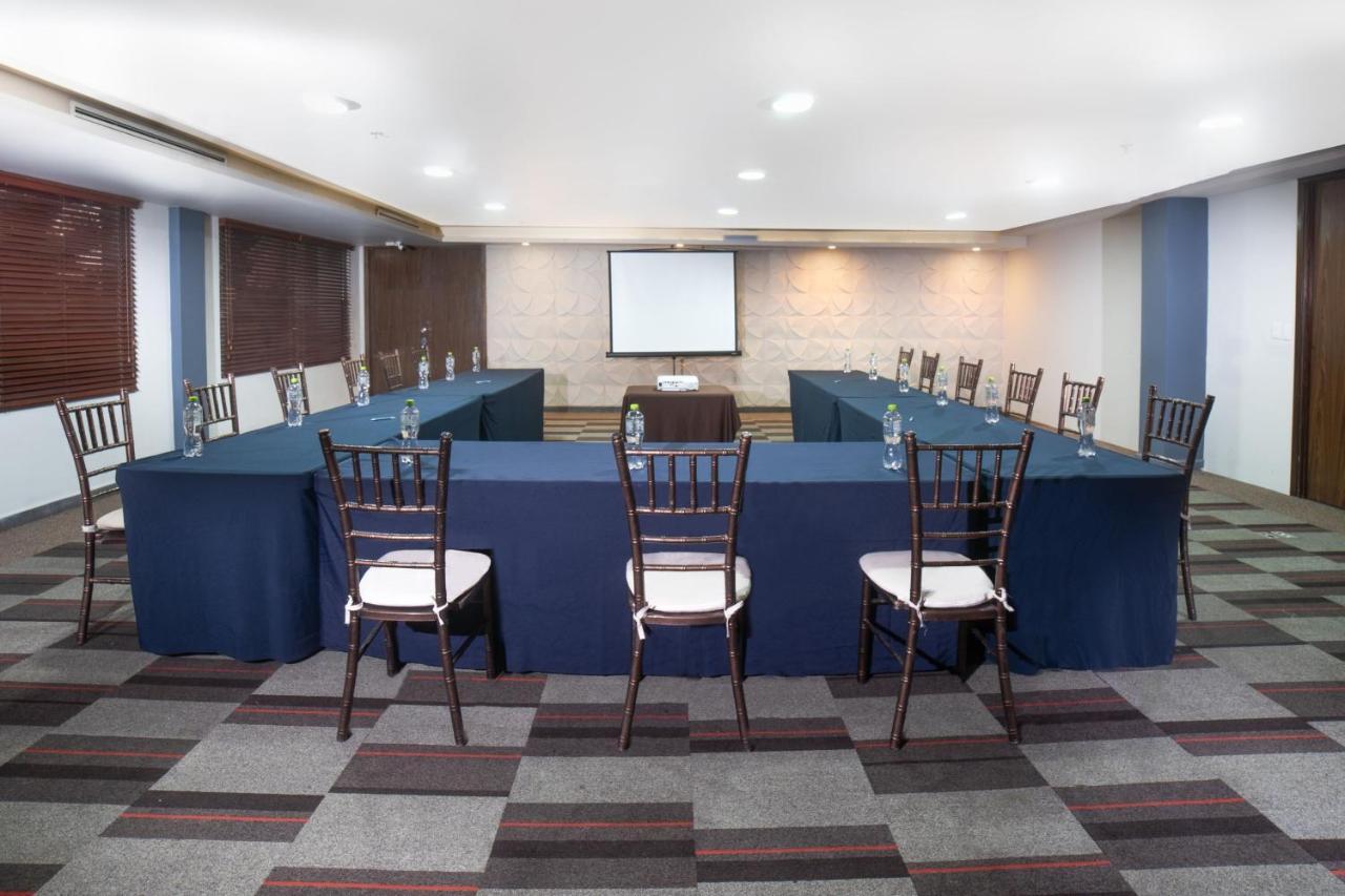 Four Points By Sheraton Saltillo Eksteriør bilde