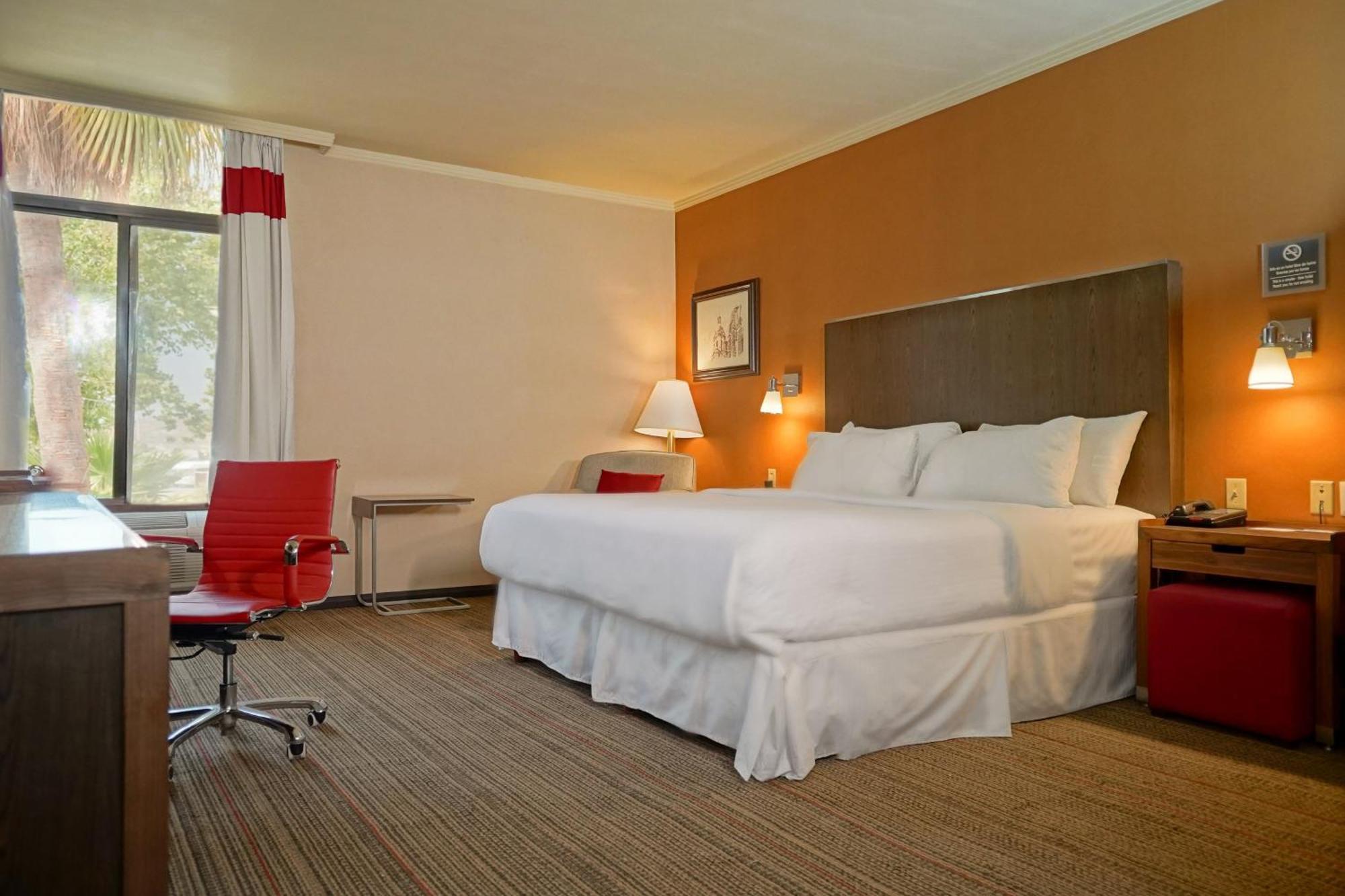 Four Points By Sheraton Saltillo Eksteriør bilde