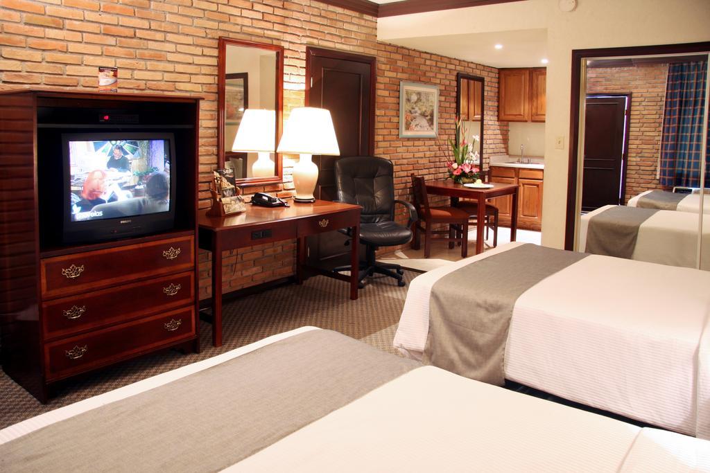 Four Points By Sheraton Saltillo Rom bilde